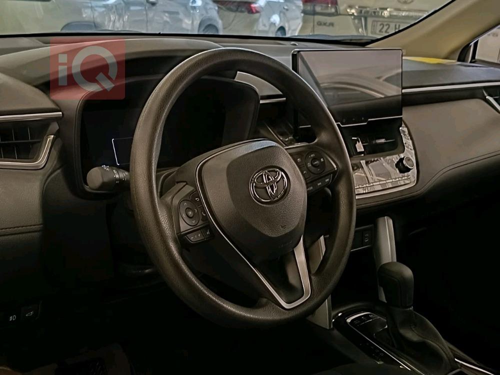 تۆیۆتا فرۆنتلاندەر